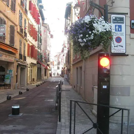 Cosy Appartement Bayonne Historique Exterior foto